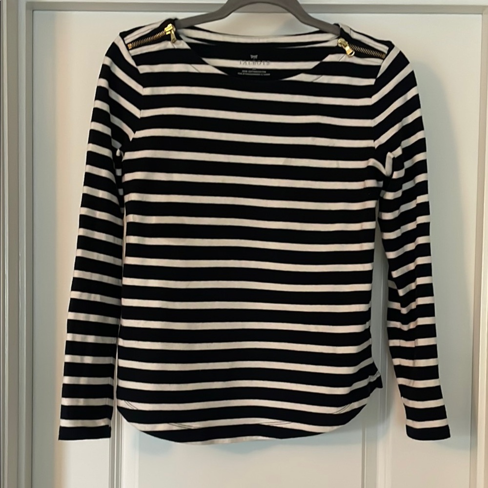 Talbots White and Blue Fitted Long Sleeve Top